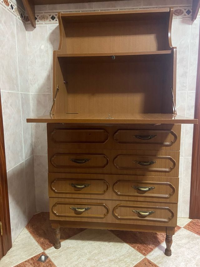 Escritorio de melamina con cajones