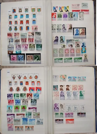 Álbum de Sellos España +900 sellos nuevos