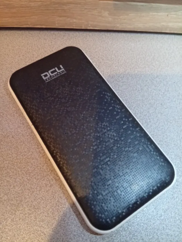 Power Bank DCU TECHNOLOGY