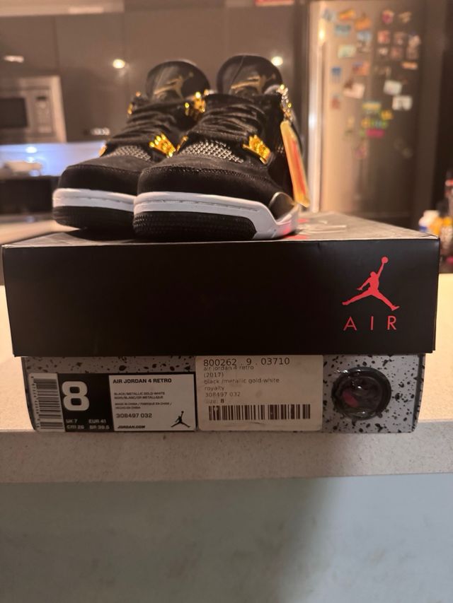 Jordan Retro 4 Royalty Nero Dorato