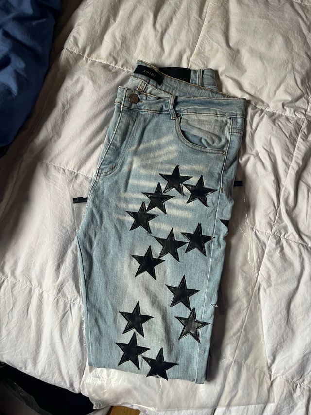 Pantalones vaqueros Amiri con estrellas