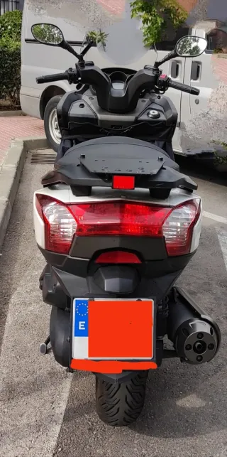 Kymco Superdink 125 ABS Scooter