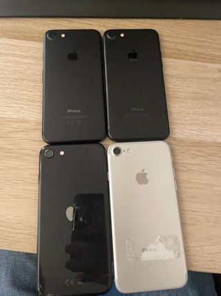 4 iPhone - Ricevi tutti e 4 per €179