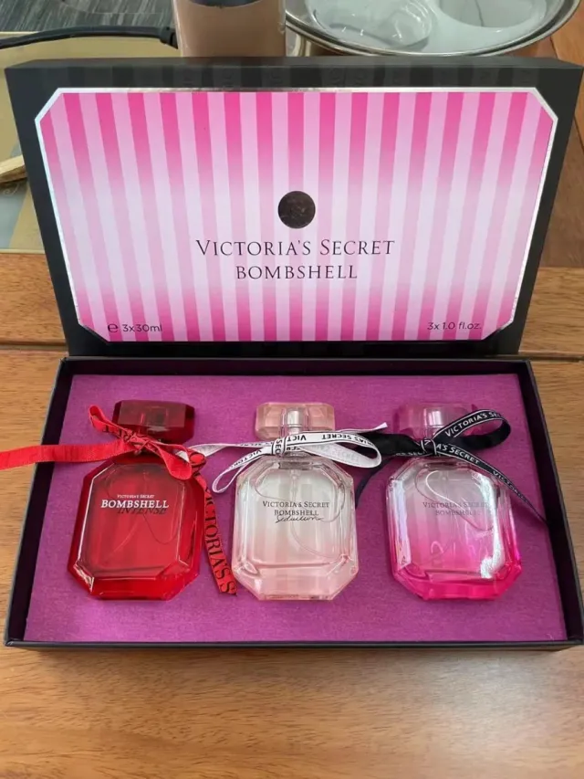 Set 3 Perfumes Victoria's Secret Bombshell