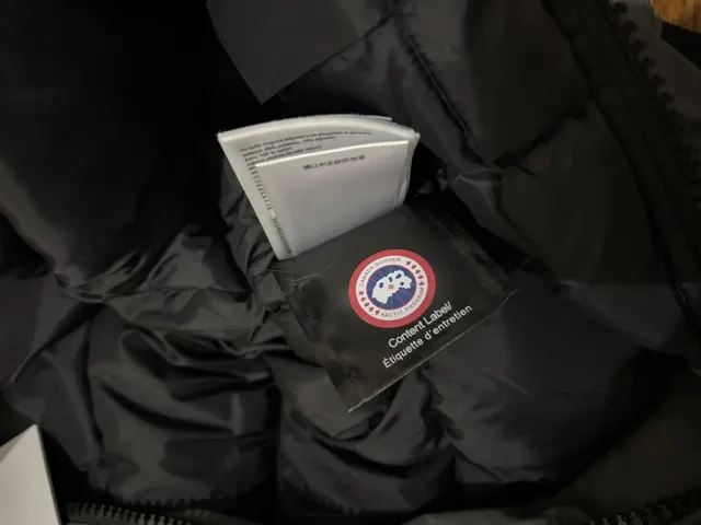 Canada Goose Bomber Gris con Capucha