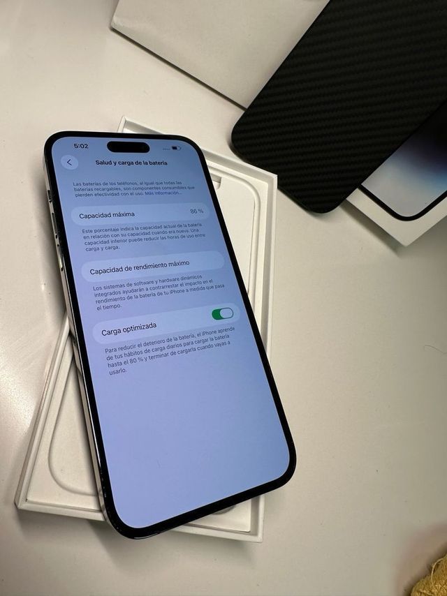 iPhone 14 Pro Max Morado/Plateado