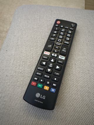 LG Smart TV 43″ 4K UHD – 43UK6400 Caja original