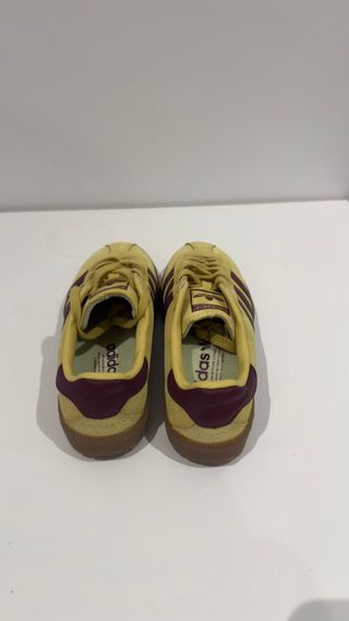 Zapatillas Adidas Bermuda Mostaza Talla 38 - Nueva