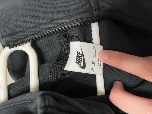 Chandal Nike Tech Negra