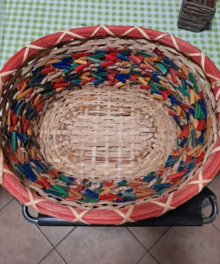 Cesto vimini decorato multicolore