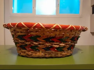 Cesto vimini decorato multicolore