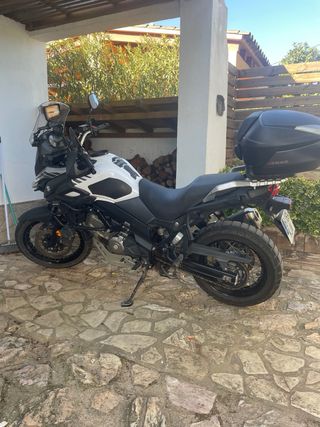 Suzuki V-Strom 650 - Muy cuidada