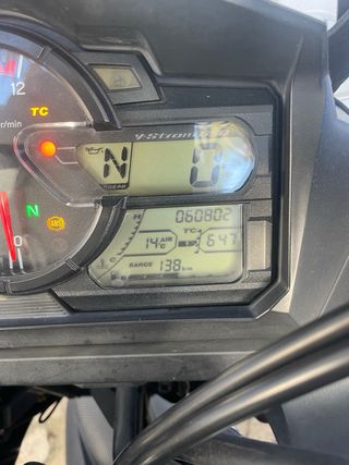 Suzuki V-Strom 650 - Muy cuidada