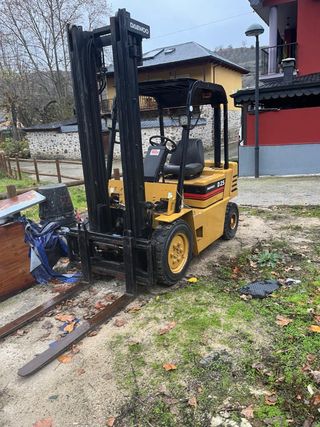 Carretilla elevadora DAEWOO D.25