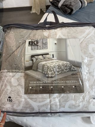 Edredón borreguito beige y blanco