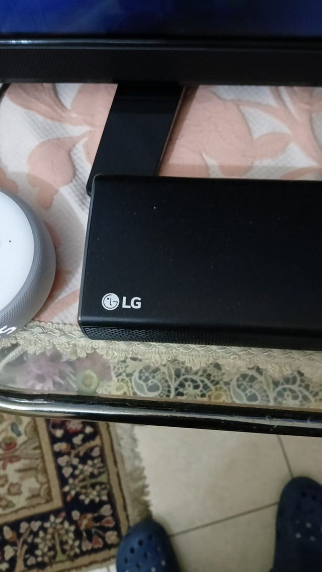 Soundbar LG SQC1 2.1