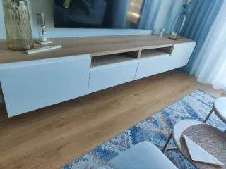 Puertas Besta Västerviken blancas