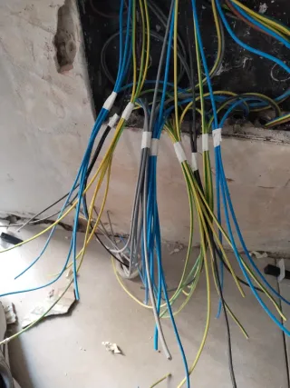 Servicios de Instalaciones Eléctricas