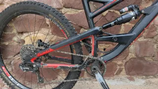 YT CAPRA AL 27.5 Talla M (enduro)