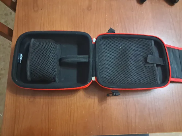 Funda/Maleta Nintendo Switch Negra y Roja