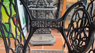 Máquina de coser Singer antigua