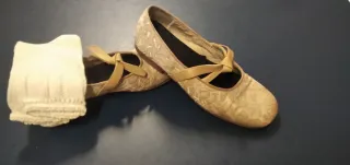 Vestido de Comunión Blanco roto. Buen estado