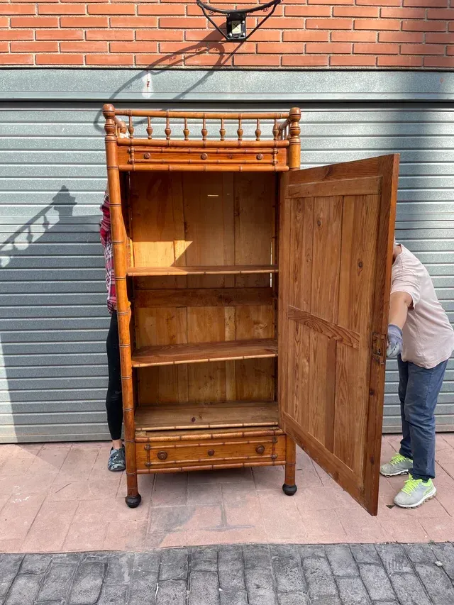 Armadio francese in stile bambù del XIX secolo