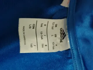 Chaqueta Adidas Real Madrid Azul y Negra