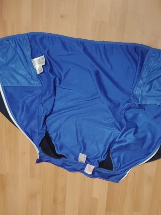 Chaqueta Adidas Real Madrid Azul y Negra