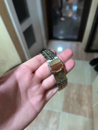 Reloj Casio Edifice Negro y Plateado