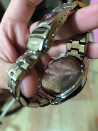 Reloj Casio Edifice Negro y Plateado