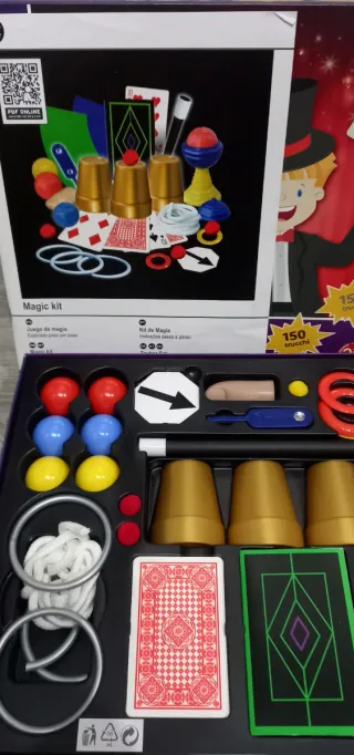 Juego de Magia Playtive 150 Trucos