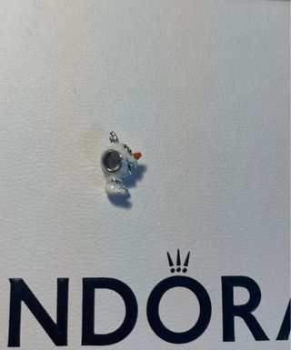 Charm Olaf Frozen Disney Brillante Oscuridad