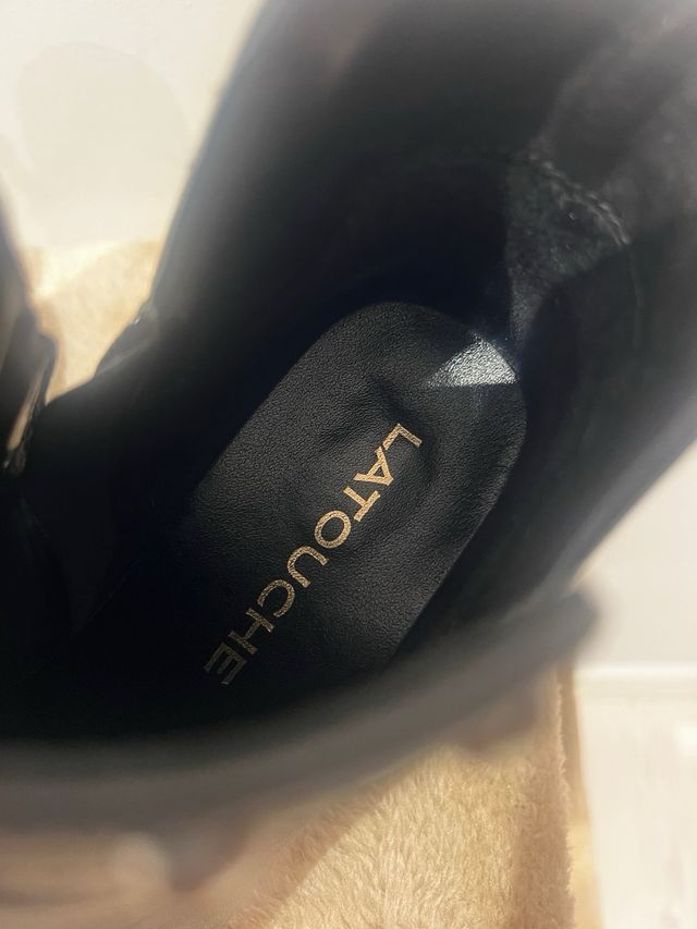 Botín Latouche Piel Negro Tachuelas T36