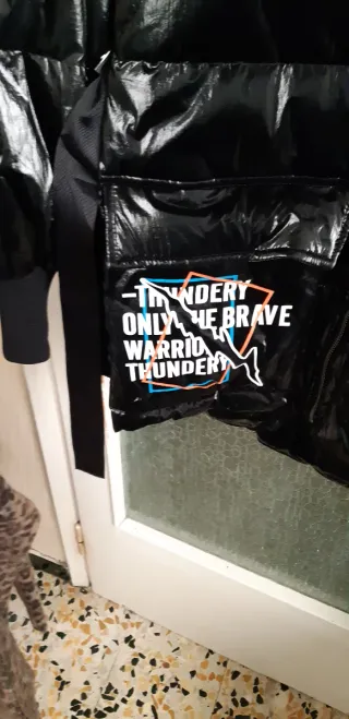 Piumino lucido Thundery nero