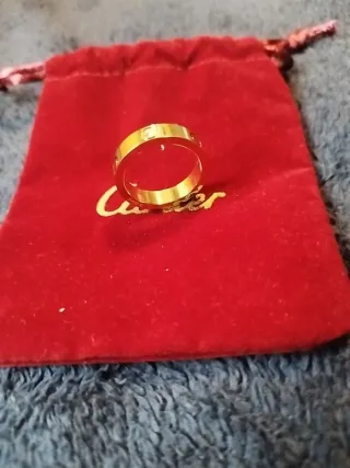Anillo Cartier dorado