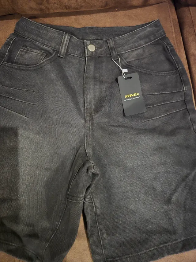 Pantalón corto de mezclilla NVFelix negro