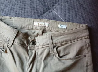 Pantalón pitillo beige Salsa