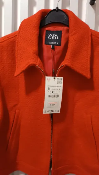 Chaqueta Zara cropped roja Talla M