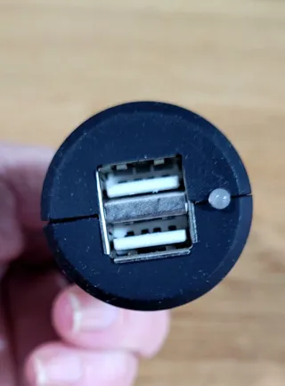 Adaptador cargador multifunctional USB