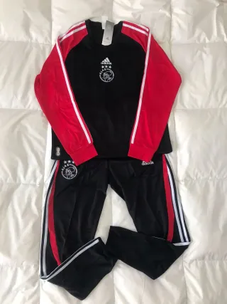 Chándal Adidas Ajax Negro y Rojo Tallas al privado