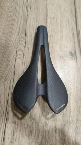 Sillín Bici Carrerera Carbono