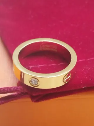 Anillo Cartier Love Dorado con Diamante