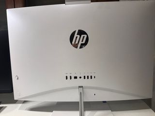 HP Pavilion All-in-one 27 Plata