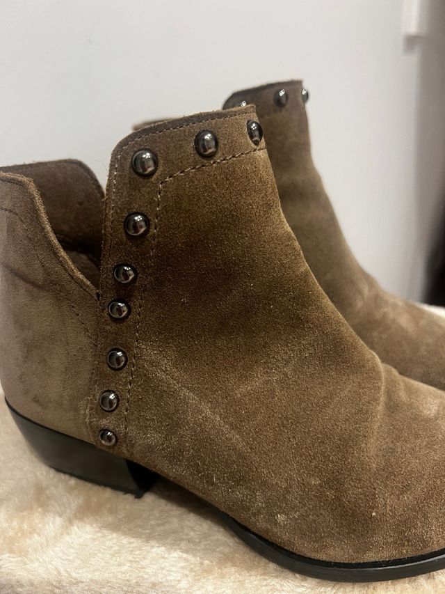 Botines Latouche Piel Ante Marrones Tachuelas