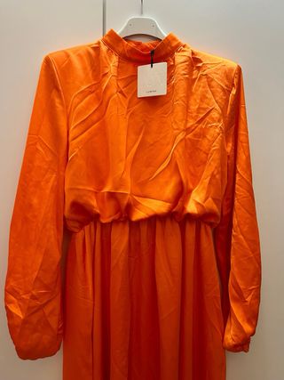 Abito arancione lungo