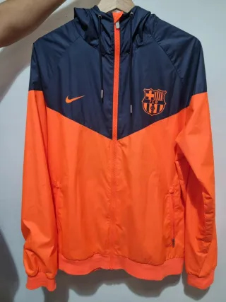 Chaqueta FC Barcelona con capucha Nike