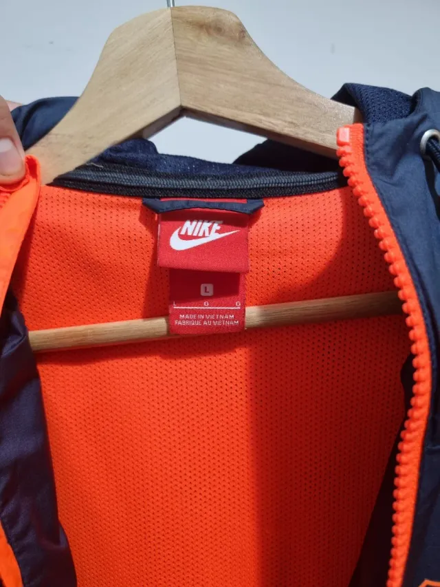 Chaqueta FC Barcelona con capucha Nike