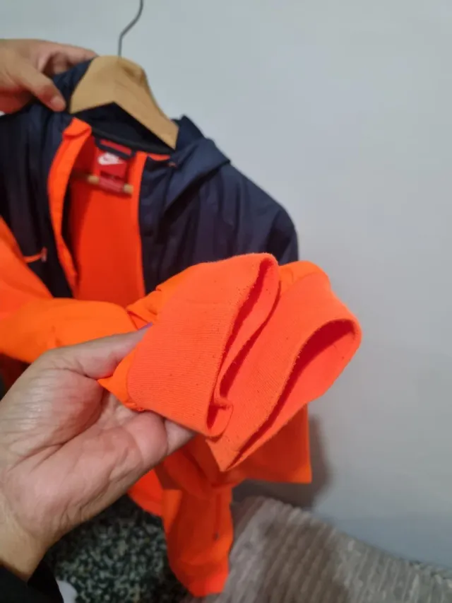 Chaqueta FC Barcelona con capucha Nike