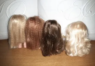 LOTE 4 MUÑECAS BRATZ BABYZ 'HAIR FLAIR' ANNO 2004